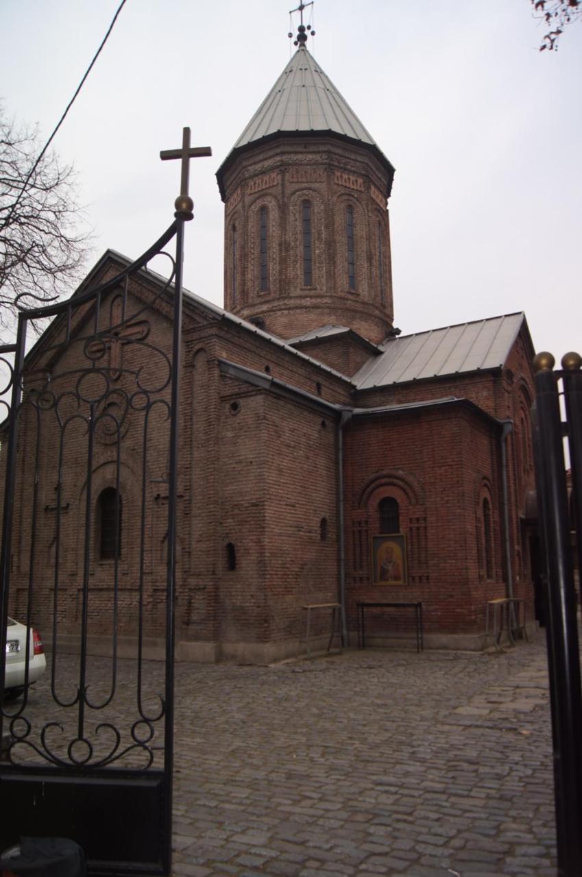 Apartment Near Church Tbiliszi Kültér fotó